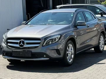 Mercedes-Benz GLA 200 d bei Autohaus Dawud